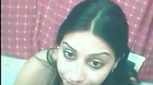 Horndog Ibu Tiri MILF Mengintip sexmelayu sedap & Menjilat