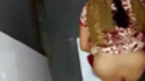 Horndog Ibu Tiri MILF Mengintip & lucah awek sekolah Menjilat