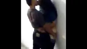 MILF Ketat Mendapat Beban Besar video lucah melayu bertudung Pada Mukanya